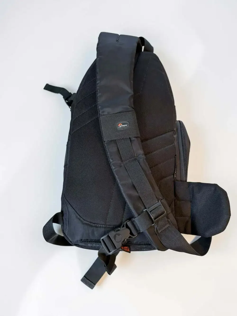 Lowepro Slingshot 202 AW DSLR Sling Camera Bag